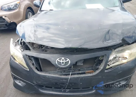 2011 Toyota Camry Se z USA, uszkodzony, nr VIN 4T1BF3EKXBU159232